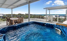 Coastal Escape - Views Rooftop Terrace & Jaccuzi